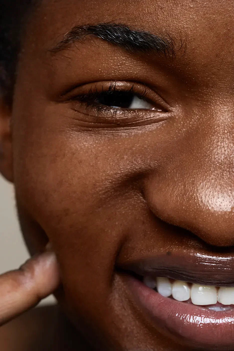 Quelle est la meilleure routine skincare pour peau noire grasse et/ou acnéique ?
