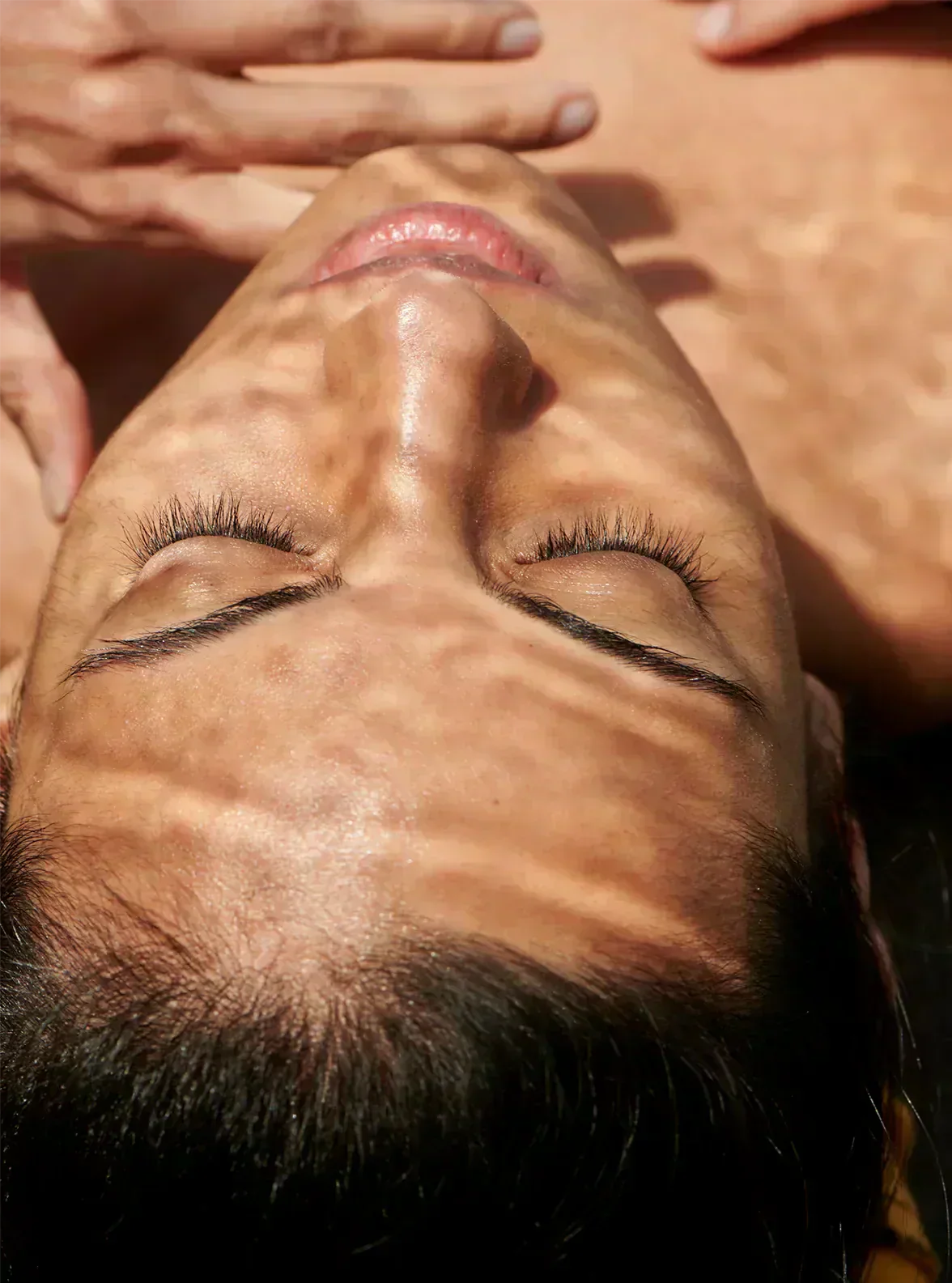 Que faire contre les taches de soleil sur le visage ?